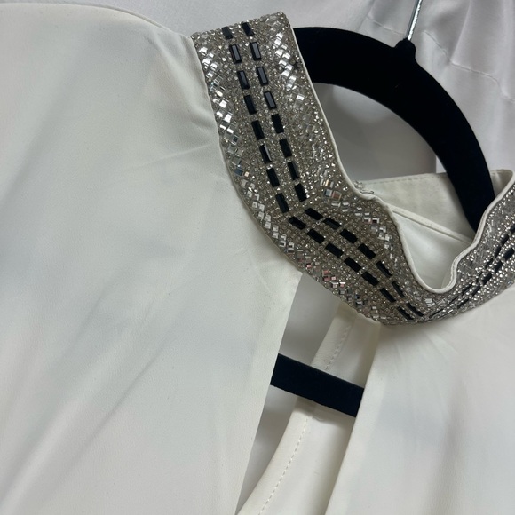 Bebe Embellished Keyhole Long Sleeve Top - Picture 1 of 10